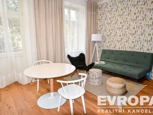 Pronájem bytu 1+kk, Praha, Peckova, 36 m2