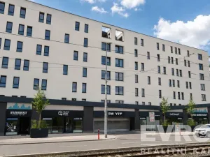 Prodej obchodního prostoru, Praha - Hloubětín, Kolbenova, 129 m2