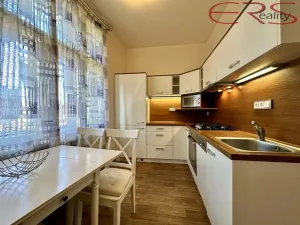 Pronájem bytu 2+kk, Jablonec nad Nisou, Máchova, 44 m2