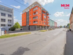 Pronájem bytu 2+kk, Plzeň - Lobzy, Sušická, 46 m2