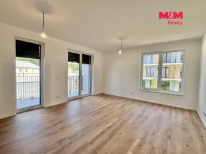 Pronájem bytu 2+kk, Kladno, U Engerthu, 58 m2