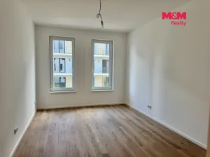 Pronájem bytu 2+kk, Kladno, U Engerthu, 58 m2