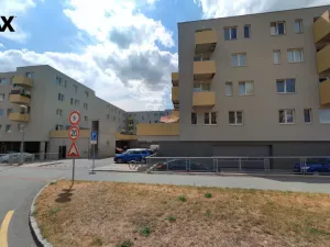 Pronájem bytu 2+kk, Hradec Králové - Nový Hradec Králové, Jana Masaryka, 58 m2