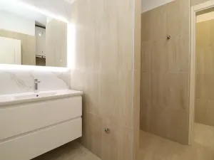 Prodej bytu 4+kk, Šibenik, Chorvatsko, Šparadići, 115 m2