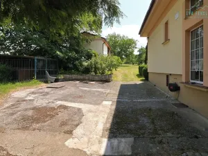 Prodej rodinného domu, Chocenice, 299 m2