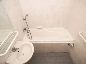 Prodej bytu 4+1, Praha - Řepy, Socháňova, 91 m2