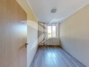 Pronájem bytu 4+1, Cheb, Americká, 86 m2
