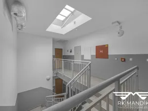 Pronájem bytu 2+kk, Zbuzany, Lomená, 43 m2