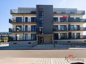 Prodej bytu 2+kk, Kladno - Dubí, Ke křížku, 51 m2