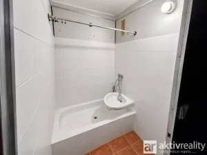 Pronájem bytu 2+kk, Neratovice, 28. října, 40 m2