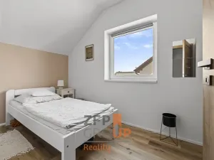 Prodej rodinného domu, Opatovice nad Labem, K Dubovce, 80 m2