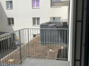 Pronájem bytu 1+kk, Brno, Křenová, 28 m2