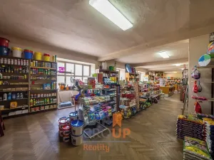 Prodej obchodního prostoru, Šatov, 470 m2