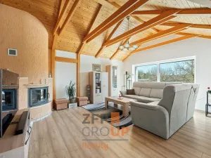 Prodej rodinného domu, Rozstání, 450 m2