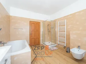 Prodej rodinného domu, Rozstání, 450 m2