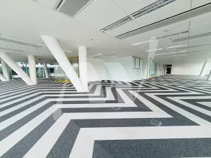 Pronájem kanceláře, Praha - Holešovice, Plynární, 648 m2