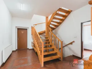 Prodej rodinného domu, Karlovy Vary - Drahovice, Stará Kysibelská, 400 m2