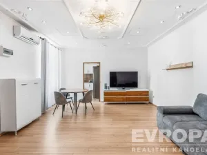 Pronájem bytu 2+1, Praha, Husitská, 67 m2