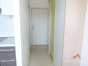 Pronájem bytu 1+1, Jílové - Kamenná, Okružní, 36 m2