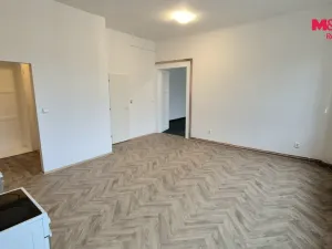 Pronájem bytu 2+kk, Kladno, T. G. Masaryka, 66 m2