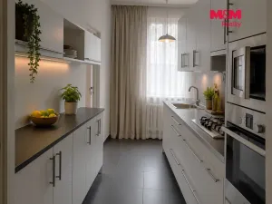 Prodej bytu 2+1, Praha - Kamýk, Zárubova, 61 m2