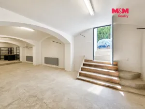 Prodej obchodního prostoru, Praha - Libeň, Pod Labuťkou, 83 m2