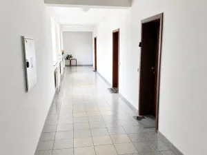 Prodej bytu 1+kk, Karlovy Vary, Jateční, 44 m2
