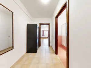 Prodej bytu 1+kk, Karlovy Vary, Jateční, 44 m2