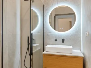 Prodej bytu 2+1, Praha - Karlín, Pernerova, 69 m2