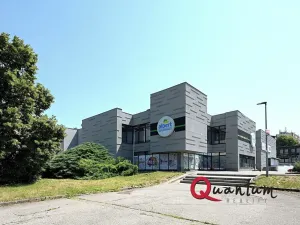 Pronájem skladu, Praha - Modřany, Obchodní náměstí, 140 m2
