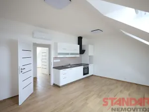 Pronájem bytu 2+kk, Přeštice, Revoluční, 45 m2