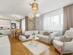 Prodej bytu 3+kk, Pardubice - Ohrazenice, U Sportovní školy, 92 m2