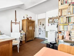 Prodej bytu 1+kk, Karlovy Vary, Bělehradská, 19 m2