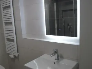 Pronájem bytu 1+kk, Praha - Strašnice, Strančická, 34 m2
