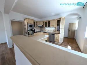 Prodej rodinného domu, Kozolupy, 240 m2