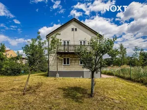 Prodej bytu 3+1, Hluboká nad Vltavou, Zvolenovská, 48 m2