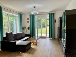 Prodej podílu 5/6 pozemku pro bydlení, Rosice, 1013 m2
