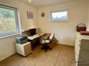 Prodej podílu 5/6 pozemku pro bydlení, Rosice, 1013 m2