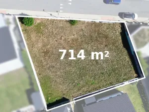 Prodej pozemku pro bydlení, Králův Dvůr - Křižatky, Na Vinohradech, 714 m2