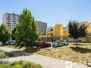 Prodej bytu 3+1, Praha - Letňany, Malkovského, 75 m2