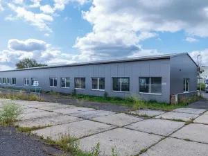 Prodej výrobních prostor, Dubí, Horská, 3047 m2