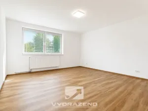 Prodej bytu 6+kk a větší, Stará Paka - Ústí, 300 m2