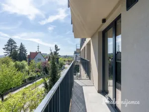 Pronájem bytu 2+kk, Praha - Kyje, Za černým mostem, 42 m2