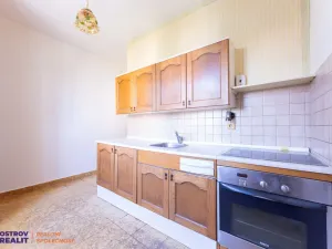 Prodej bytu 3+1, Olomouc, tř. Kosmonautů, 61 m2