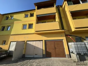 Prodej bytu 3+1, Čejč, 76 m2