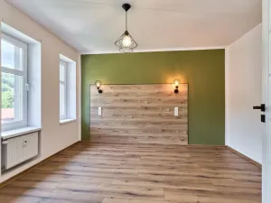 Prodej bytu 2+kk, Svoboda nad Úpou, 5. května, 33 m2