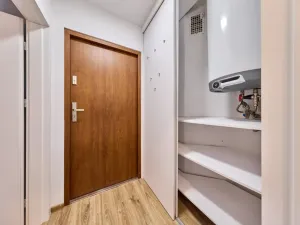 Prodej bytu 2+kk, Svoboda nad Úpou, 5. května, 33 m2