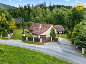 Prodej rodinného domu, Rožnov pod Radhoštěm, Jarní, 225 m2
