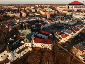 Prodej bytu 3+kk, Frýdek-Místek, Zámecké nám., 89 m2