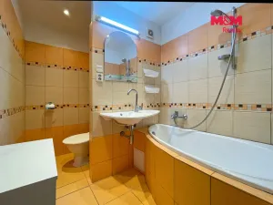Prodej bytu 2+kk, Liberec - Liberec VI-Rochlice, Dobiášova, 40 m2